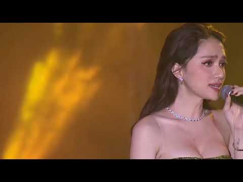 Hương Giang Idol (live) - Anh Ta Bỏ Em Rồi - V Heartbeat Year End Party