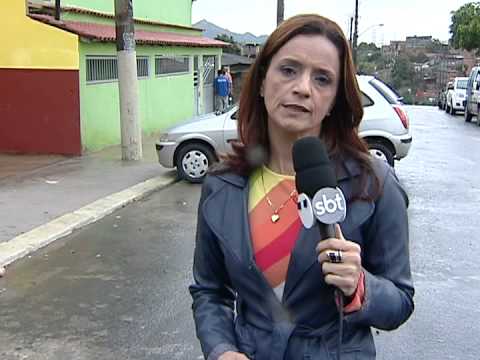 Adolescentes assaltam bar, mas são presos antes