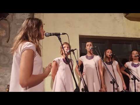 Ženska klapa Arija - Majko moja