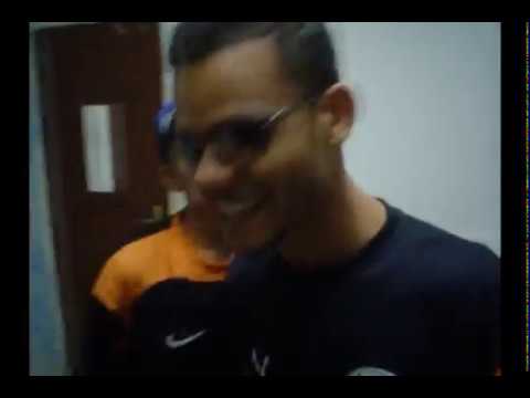 MC LEKE E NINHO - CAPUZ NA CARA - STUDIO