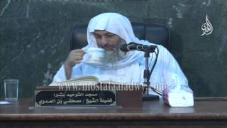 البخاري (168) " ما يكره من حمل السلاح يوم العيد والحرم "ﻛﺘﺎﺏ ﺻﻼﺓ ﺍﻟﻌﻴﺪﻳﻦ باب(6-12)للشيخ مصطفى العدوي image