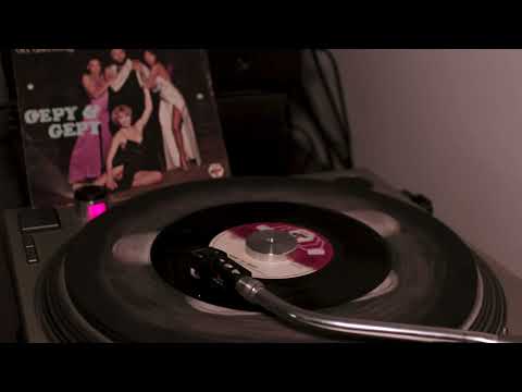 Gepy & Gepy - BODY TO BODY  (1979)