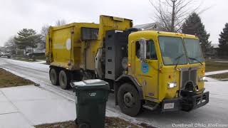 City of Columbus: 2011 CNG Curbtender No. 24392 on residential trash