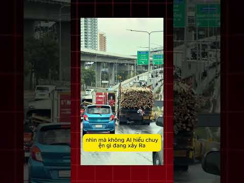 tài xế nhảy khỏi xe giữa lúc mất lái