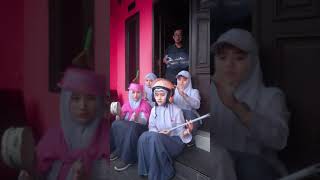 Download lagu sambil nunggu video cover hari minggu 🤣 #shorts mp3