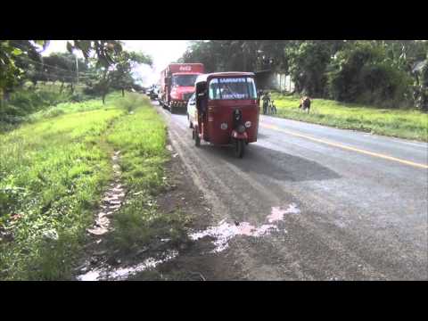 Ciclista resulta con fractura después que motociclista lo impacta