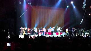 8 - Belle &amp; Sebastian - I Didn&#39;t See It Coming (live Teatro Caupolican Chile 2010)