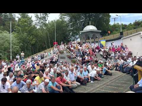 Drino vodo studena pričaj šta si vidjela, kako si se mutila krvlju naših sinova…