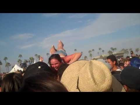 Crowd Surfing Fail US Open Surfing Modest Mouse