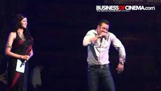Salman Khan pays a visit to his fans in Chattisgarh