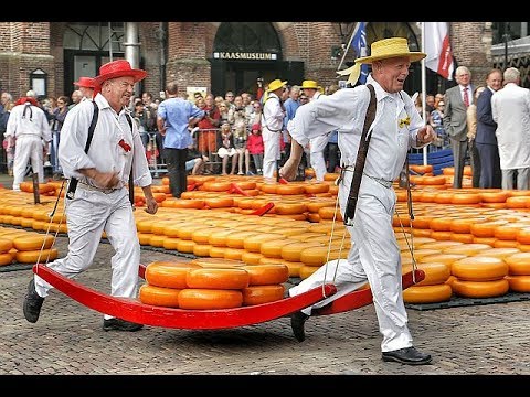 A tourist in my own city the Cheese Market Alkmaar 26-05-2017 Vlog 218