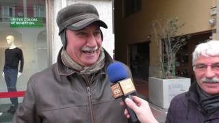 cenone-di-capodanno-guardate-questo-siparietto-fra-due-cugini