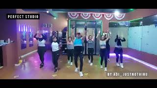 Download lagu HAR DIL JO PYAR KAREGA choreography by Mas Adi_Justnothing #aerobicdangdut #senamkreasi #indiadance mp3