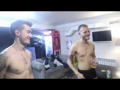 Девушки раздели пацанов до гола 18 Заставили скушать кошачий корм