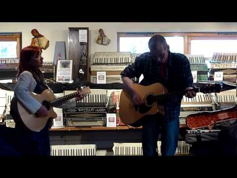 Red Hook Rapids ( Carmelita ) @ Bogbain Farm, Inverness. 19-05-2012.avi