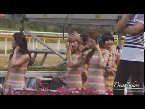 13/06/30 경마공원 라이브콘서트 헬로비너스 - 대기중(앨리스) 좌측