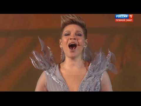 Тина Кузнецова на Открытии ВФМС 2017