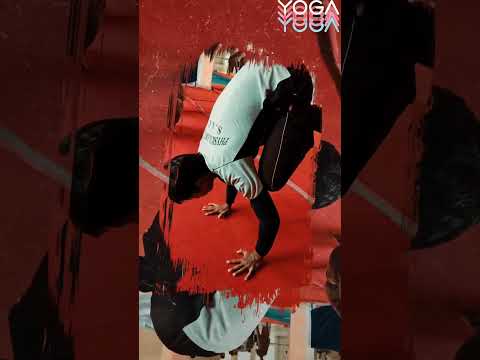 Bakasana yoga pose do yoga ##healthyyoga ##power yoga #Arpana Nature's Yoga ## 🙏🙏