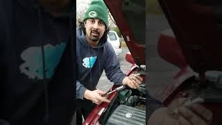 Changing Spark Plugs - Suzuki Grand Vitara XL7 Chevy Tracker *Hwy83 SUZUKI*