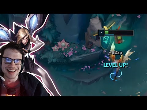 Crownie’s Kai’Sa Dominates Tristana in Bot Lane Showdown