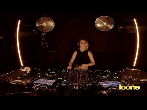 Loone LIVE w/ OLYMPE4000