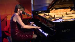 Karrin Allyson: Don’t Worry About a Thing (Cause Nothin’s Gonna Be Alright)