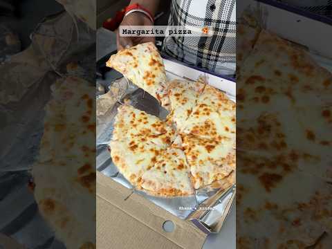 Street style margarita pizza || street food #youtubeshorts #pizza #viralvideo