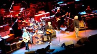 Crosby, Stills & Nash (Neil Young cover) ~ Long May You Run