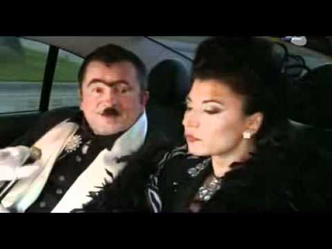 Sojic deli komplimente