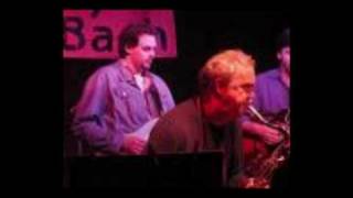 Steve Gadd ' 81 Drum Solo ［ INSTANT RELIEF / Tom Scott ］ Marcus Miller Bass Solo