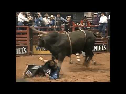 Norman Curry vs Tub Thumper - 99 PBR Worcester (86.5 pts)