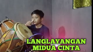 Download lagu LANGLAYANGAN MIDUA CINTA.....VERSI DERLAN KENDANG mp3