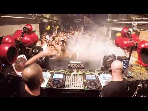 Neverdogs @ Bamboleo in Salón Amador