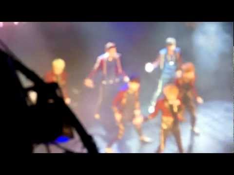 [090213] INTRO + SUPA LUV _ Teen Top Show! Live tour in Europe @ Le Trianon, Paris.