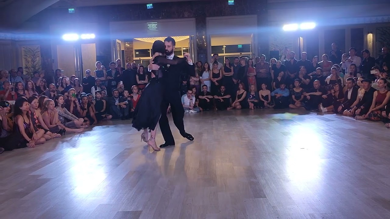 Javier Rodriguez & Fatima Vitale - Tango music by Juan D'Arienzo at the 15th tanGOTOistanbul 2023