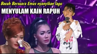 Download lagu A SCAVENGER'S CHILD SINGS A SONG ABOUT EMBROIDERING FRAGILE CLOTH, MAKING ALL THE JUDGES CRY mp3