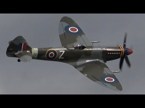 4Kᵁᴴᴰ Supermarine Spitfire FR Mk.XVIIIe (18e) - 100% PURE ROLLS ROYCE GRIFFON SOUND !!!