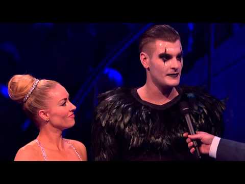 Matt Says Thank You To All Those That Helped Him Be Ready To Skate - Dancing On Ice