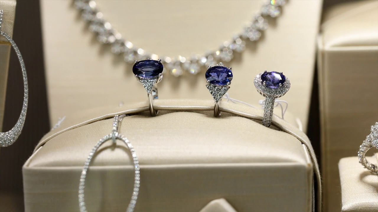 Naturali o sintetiche: come riconoscere le pietre preziose