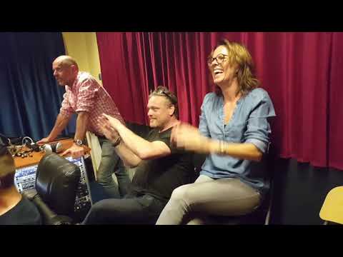 You Shook Me All Night Long (AC/DC) - covered by FOLKYAH!