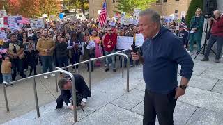 Gov. Ned Lamont speaks at Stamford 'No Kings' rally