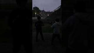 【格闘技】路上スパーリング　川沿い