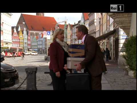 Un Ciclone in Convento -- 7x13 - Il Proiettile Umano