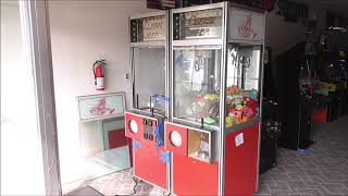 We bought 2 parted out Clean Sweep Claw Machines, lets see if we can fix them!  Vintage Crane Games