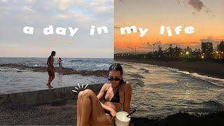 spend a day with me: beach, pilates, coconuts, and bike riding ✨