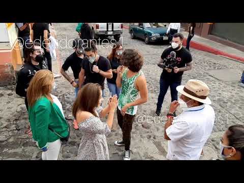 EMILIO OSORIO Y KAROL SEVILLA SE ENCUENTRAN ANTES DE GRABAR VIDEO TEPOZTLÁN 2