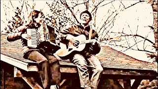 Goin&#39; Up (Great Big Sea) with Just Because... Terry Brooks &amp; Susanne Kozo