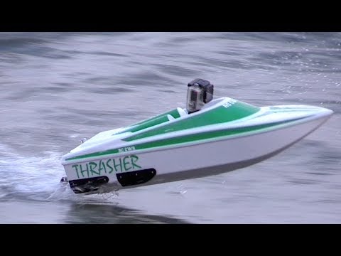 Wave Jumping on Lake Ontario by Scale Town - RC CWR