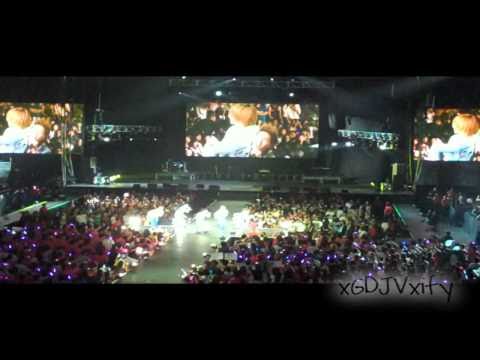 [FANCAM] 100904 SHINee - Replay (Noona Is So Pretty) SMTown Live LA 2010