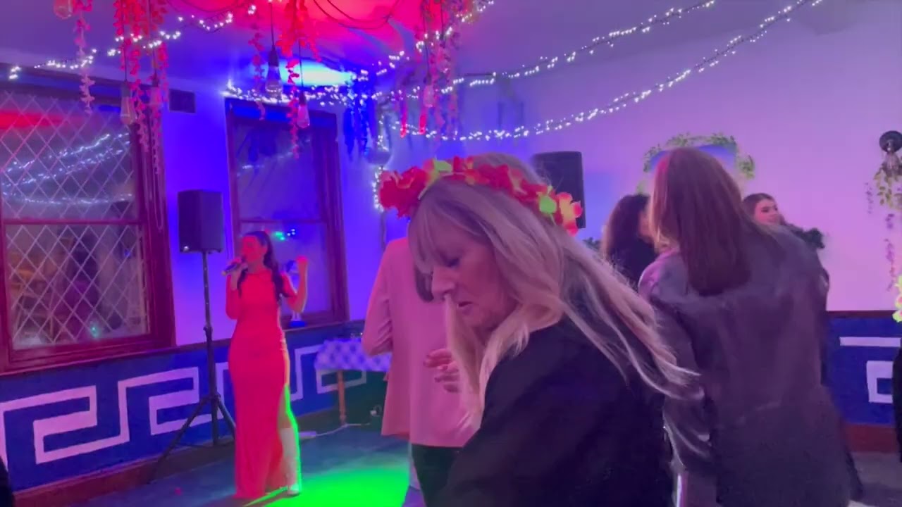 Video ABBA Girlz Abba Tribute Duo Hertfordshire